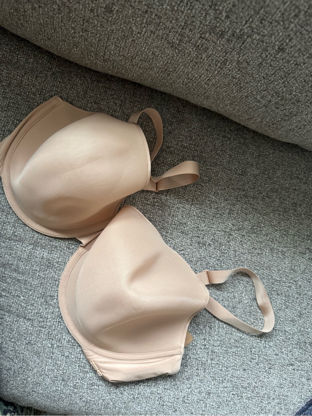 Everyday Smooth T-Shirt Bra in Nude